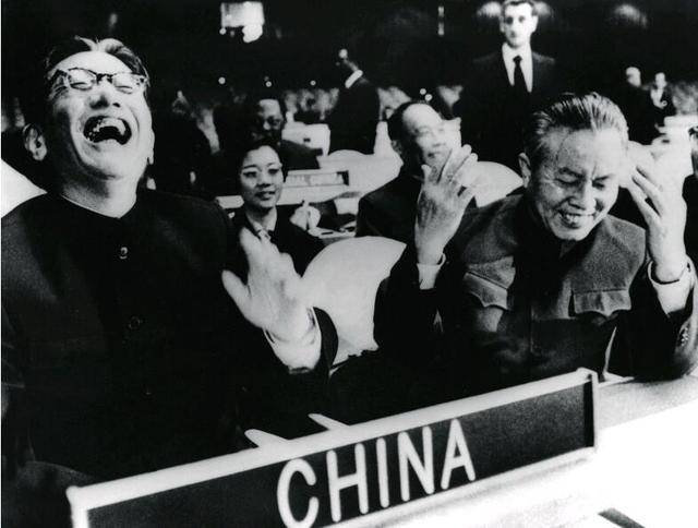 1971年新中国重返联合国时,美国为什么没有一票否决权? 1971年新中国重返联合国时,美国为什么没有一票否决权?