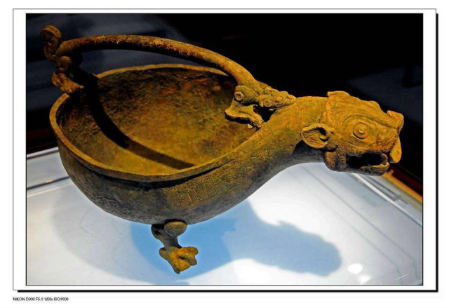 奉匜沃盥君侯礼器:西周虎头匜