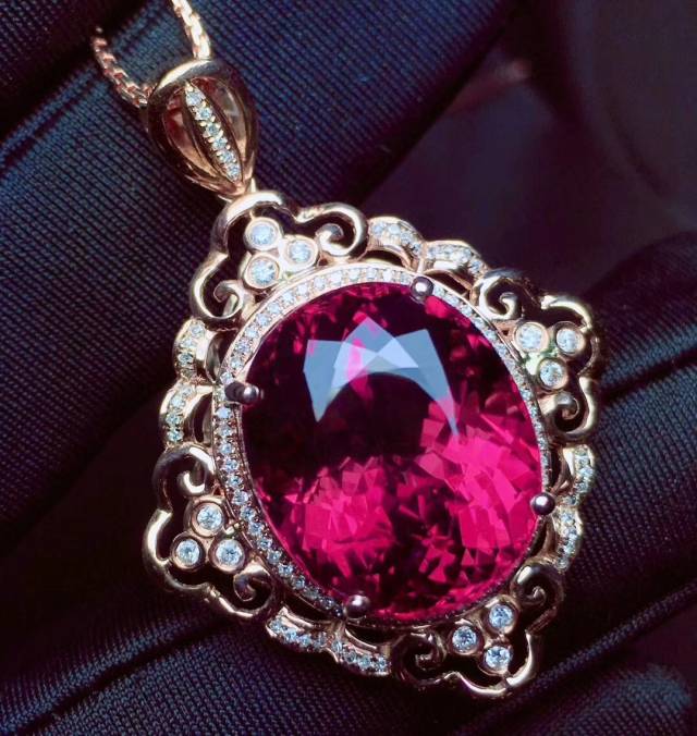 传奇珠宝:宝石丨升值空间大的几种宝石,红宝石增值潜力难以估计!