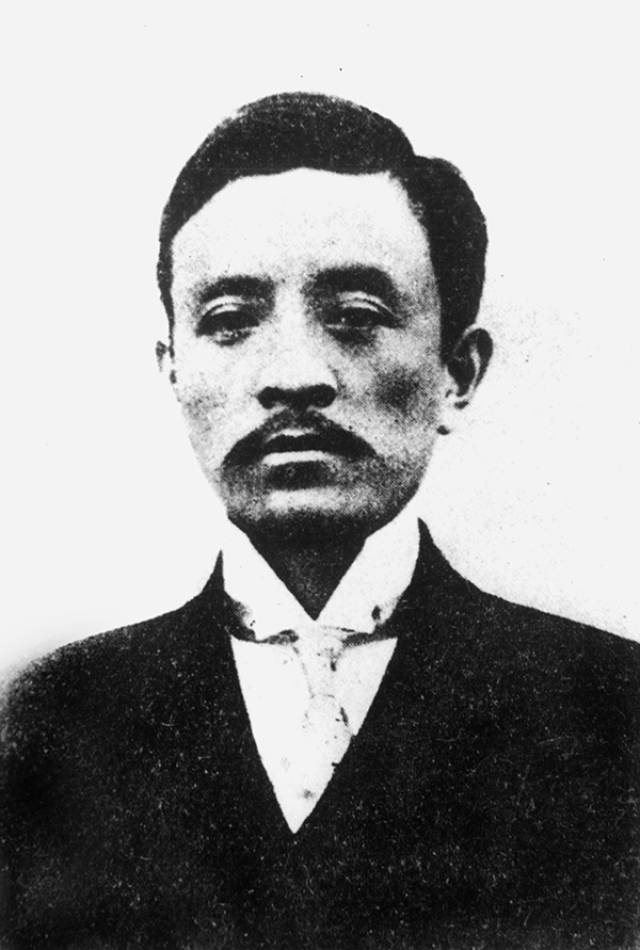 他就是为国捐躯的一代英烈宋教仁.