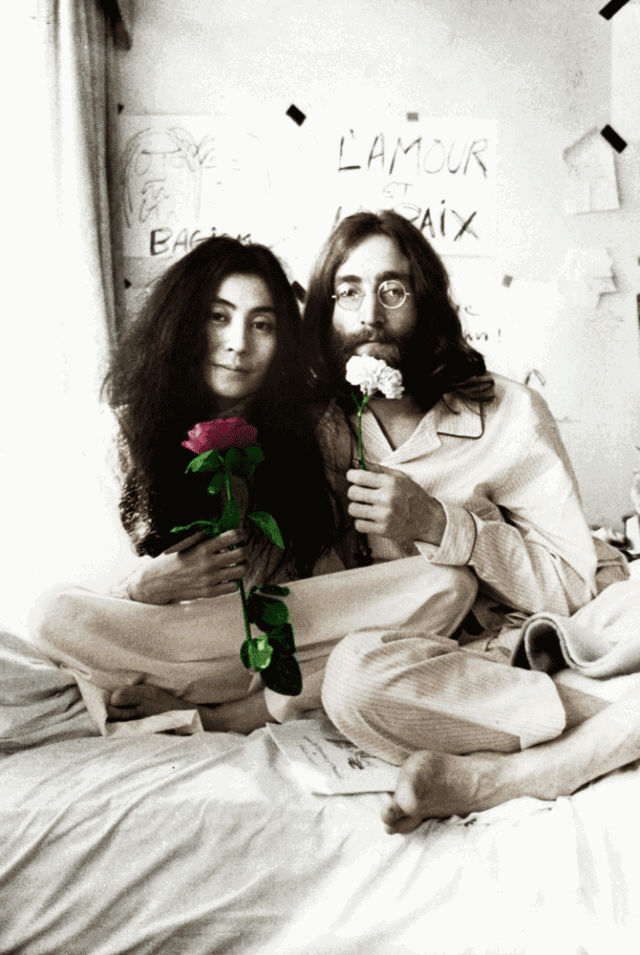 小野洋子:观众剪下我的衣服,直到一丝不挂