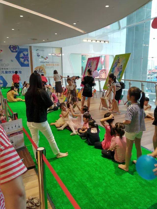 520小游戏 | 给爸妈发一句"我爱你",带他们去这里吃好的喝好的.