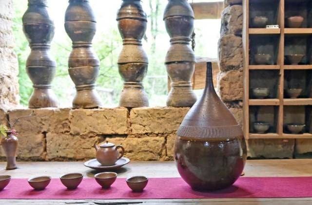 陈文华出生于丰城市孙渡镇.