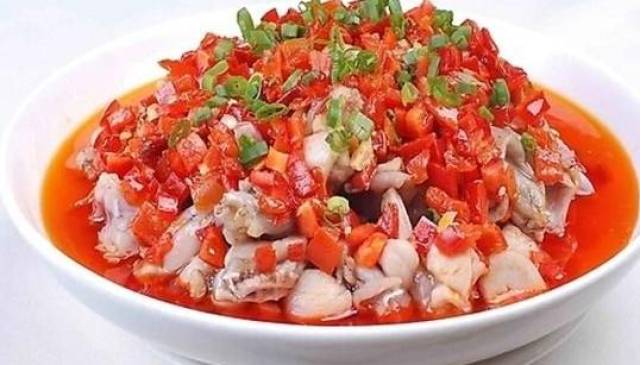 郴州名吃——剁椒蒸田鸡