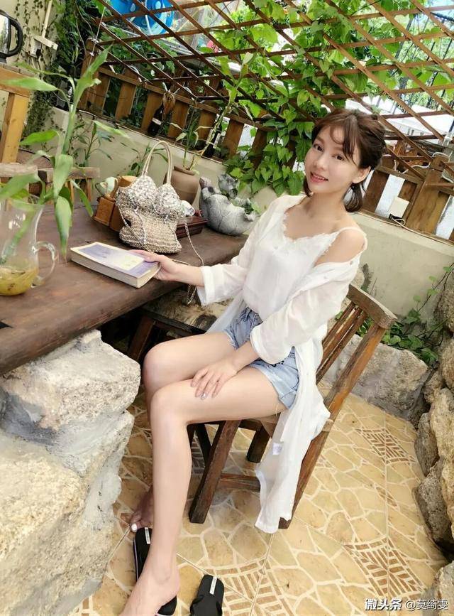 《一路向西》女主角,清新脱俗身材火辣,却没有