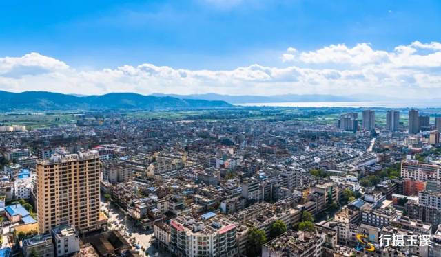 澄江县城 马庆 摄