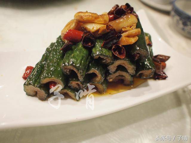 3个人吃陕菜点了六个菜,连吃带喝140元,带鱼看着真吓人