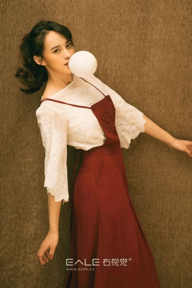 【右视觉】氧气女生 张雅梦