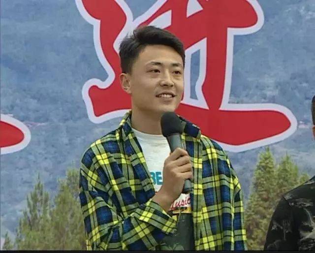 【都市融媒·剧推】电视剧《我们村里的人》首场观