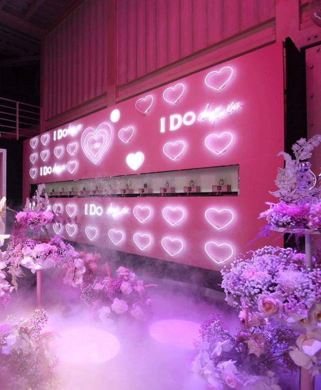 英国王子在温莎堡说"i will",nine percent在北京说"i do"