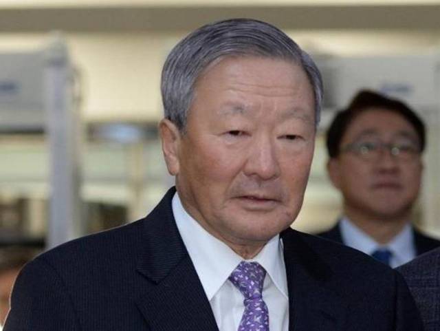 lg集团会长具本茂今日去世,他曾打破家族企业"富不过三"的魔咒,提出"