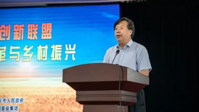 人民数字郑州5月21日电(杨光泽)5月20日,中国优质小麦产业技术创新