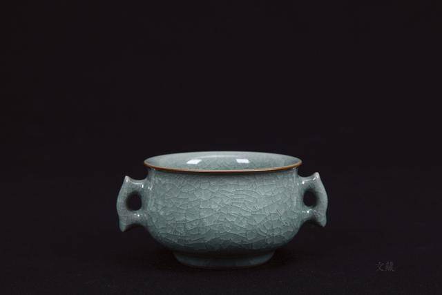 叶小春 冰裂双耳炉130×65mm