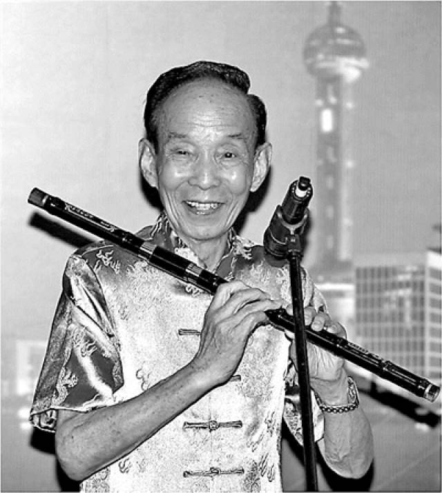 笛子演奏家,作曲家,上海音乐学院教授陆春龄5月22日在上海中山医院