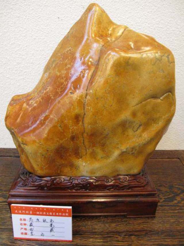 人头大的一块石头估值1.2亿元,奇石界里存量最少的藏瓷奇石