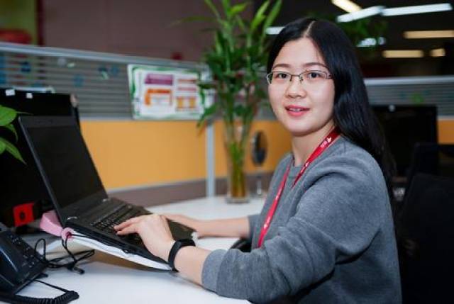 京东客服妹子孙萌与京东一同成长:未来想做一名职业经理人