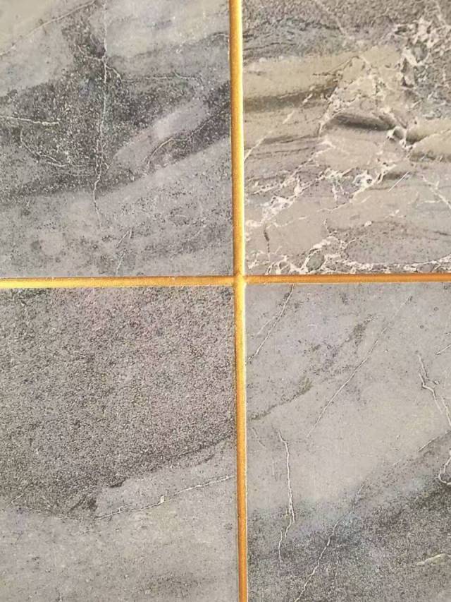 浅灰色的地砖配什么颜色的美缝剂好看?