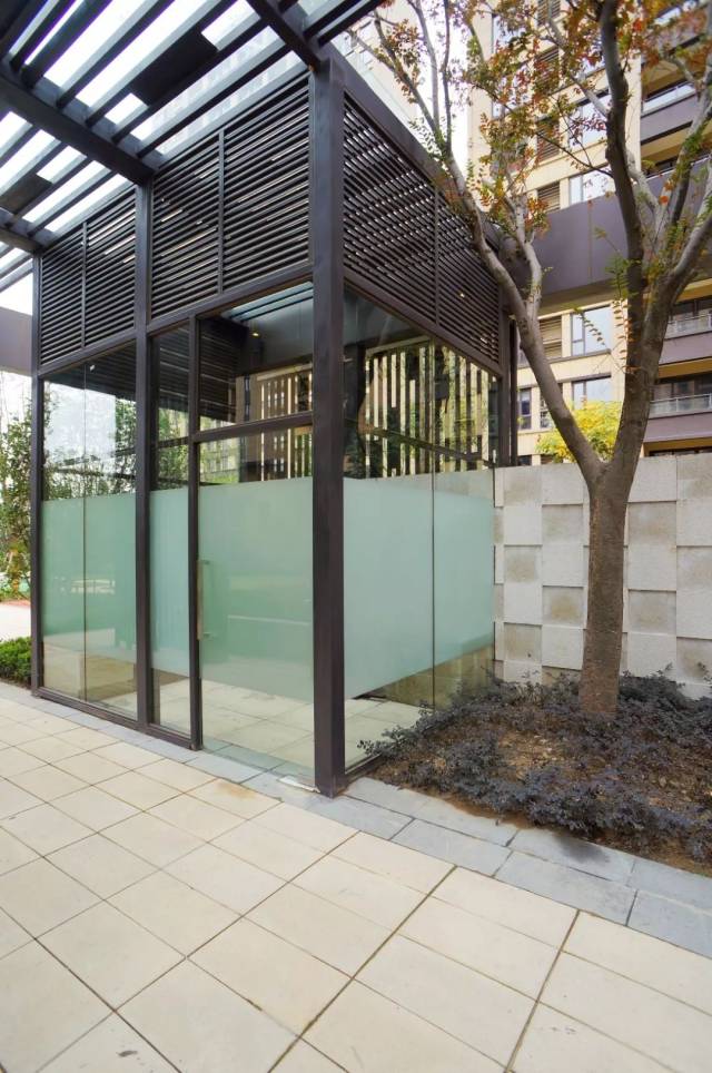 【致匠心】绿地新里城28个细节100个标准之室外母婴室