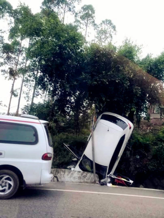 離奇車禍!私家車