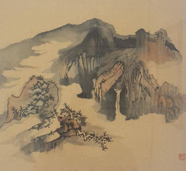 现为:中国诗书画研究院特聘画家;2010年毕业于山东艺术学院山水