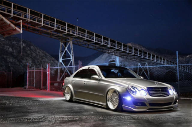 奔驰w211改装气动悬挂 让你垂涎三尺