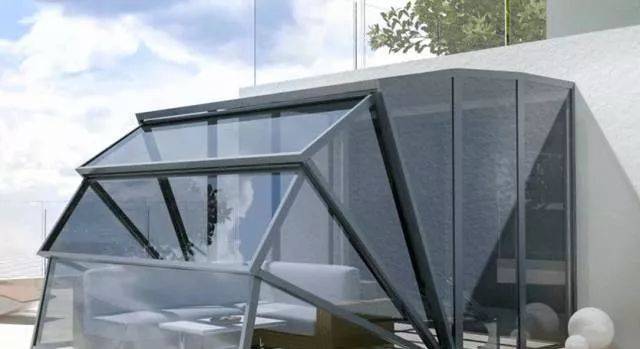 一个可折叠覆盖的车库 阳光房,关键还能伸缩自如!