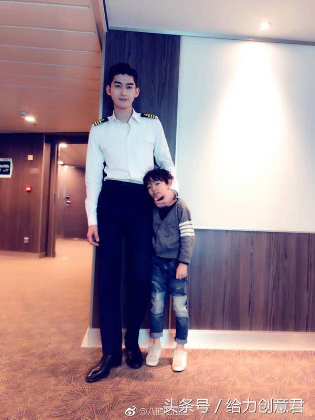 张翰回答如果变成女生第一件事就是生个孩子!他好像还挺有孩子缘