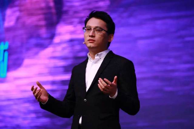 陈伟星: 基于区块链的\