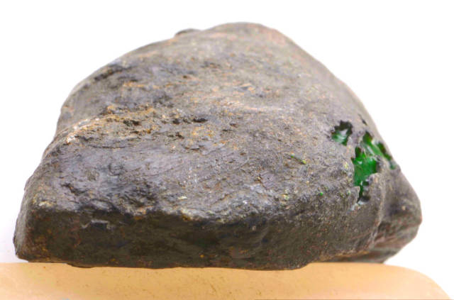 莫湾基 冰种帝王绿高色 种极老 戒面级