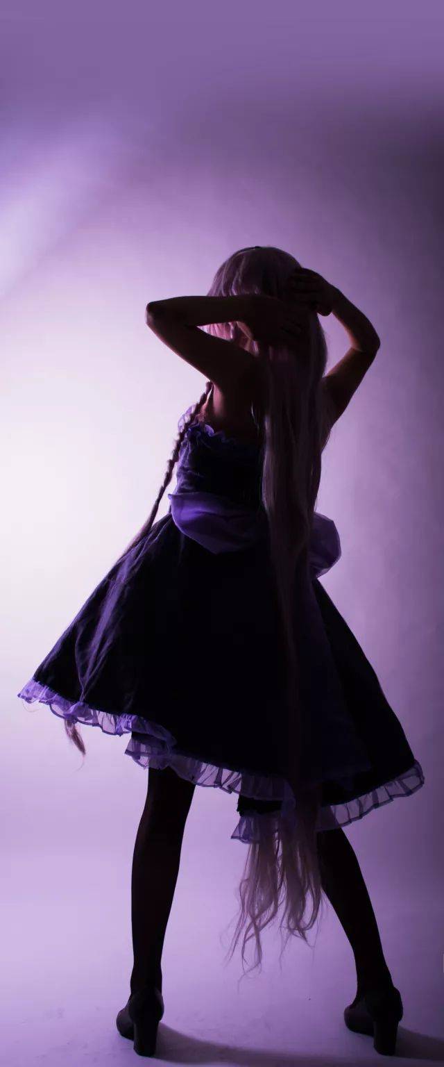 cn:白老大&伏尸 根据vocaloid的人物进行二次创作,华丽而优美的舞蹈