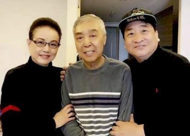 相声名师师胜杰病重,如今病重憔悴模样,看着让