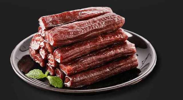 小八从看过《孝庄秘史》之后,就有一个愿望,那就是去美丽的科尔沁大