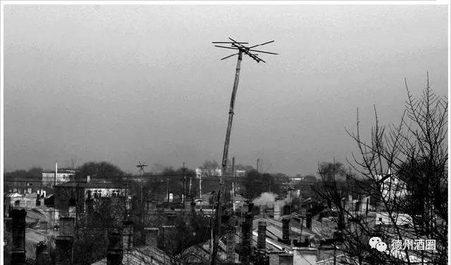 黑白电视机的天线