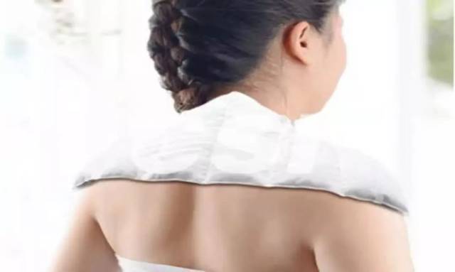 颈椎不适试试外敷法控制病痛