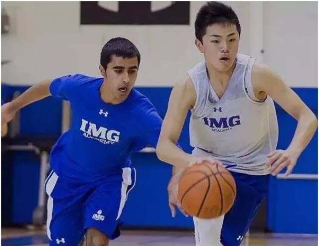 今年夏天,去美国追逐我们的篮球梦!