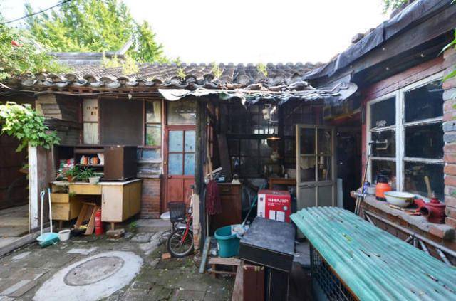 晒下30平小胡同平房改造,业主非要浴室大一些,街坊看到也要照做