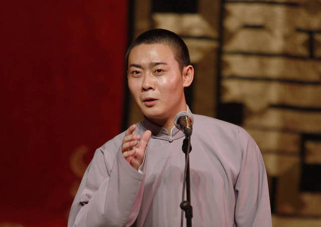 栾云平现学现卖蹭苗阜热度好玩,郭德纲回复徒