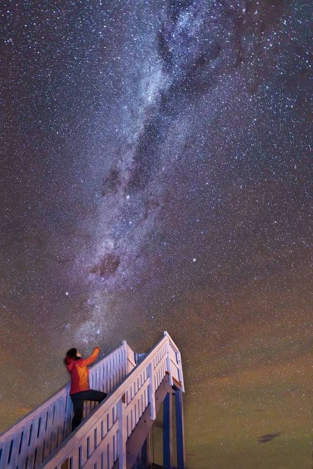 伸手即可摘星辰,by @笑冰