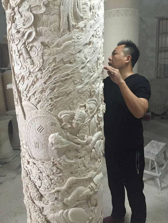 坚守工匠精神 改良浮雕技艺——陶瓷艺术大师黄一龙_手机搜狐网