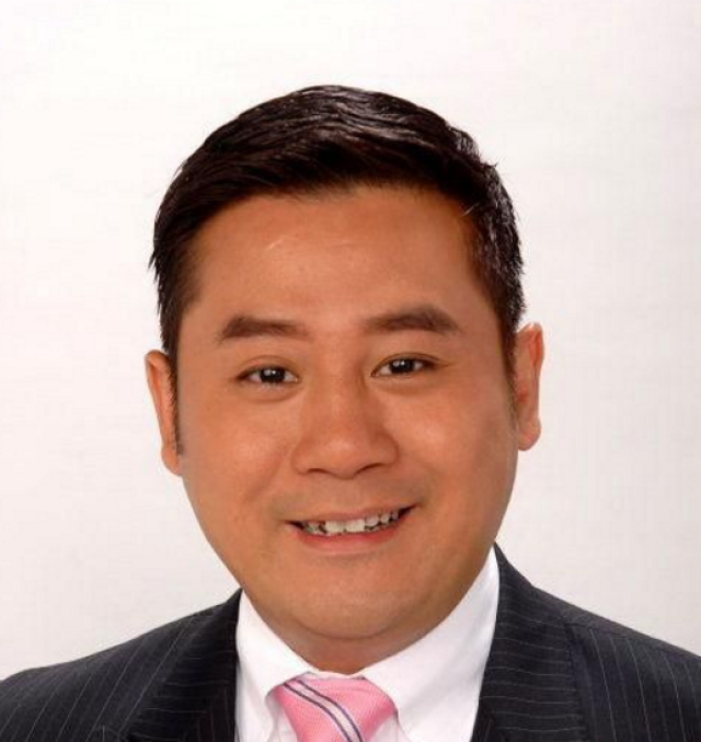 所以竞争压力也十分的大,也因为过大的压力,使麦长青闷闷不乐了好久