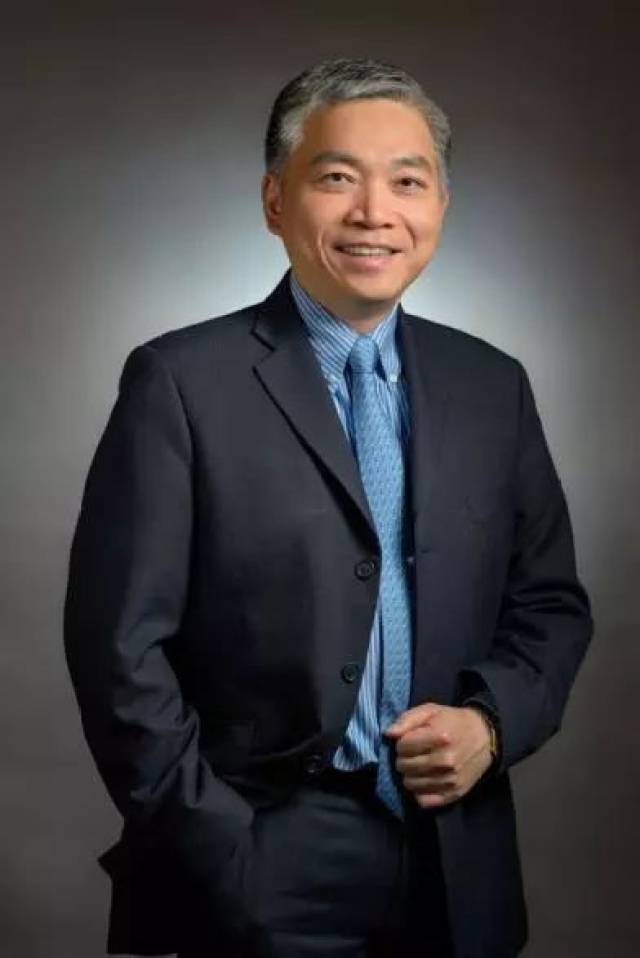 【文化节·香港日】与重量级嘉宾一起聊:沪港经济发展,创业创新