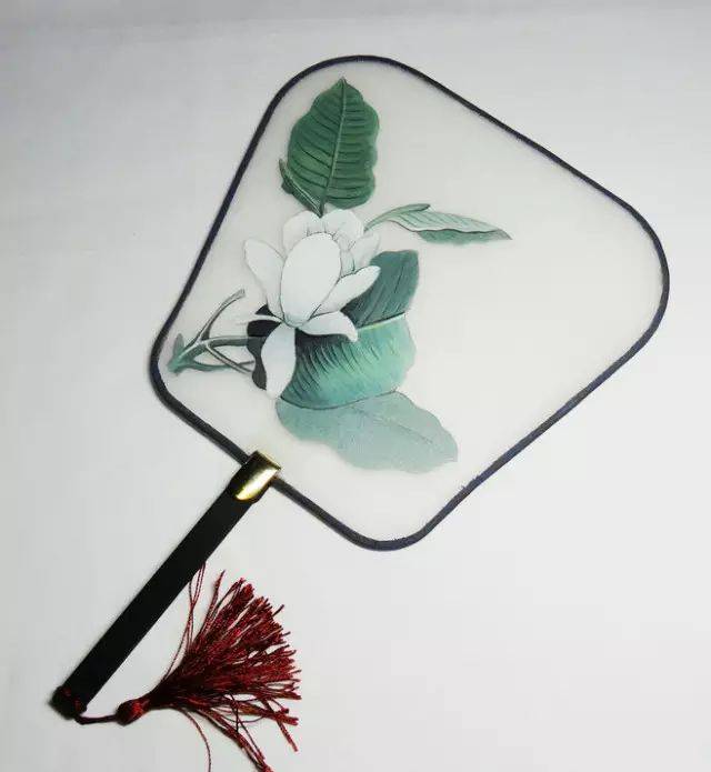 团扇:藏尽三千年东方女子的含蓄之美