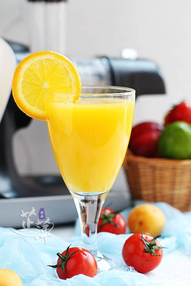 不爱吃水果,那就做一杯果汁喝吧——梨橙汁
