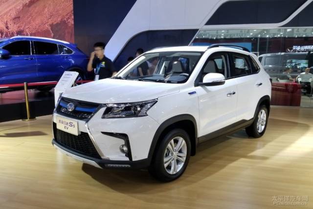 北汽幻速s5 ev正式发布 最大续航405km