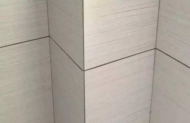 铺砖时师傅不做瓷砖倒角,建议业主这么做,省钱又耐用