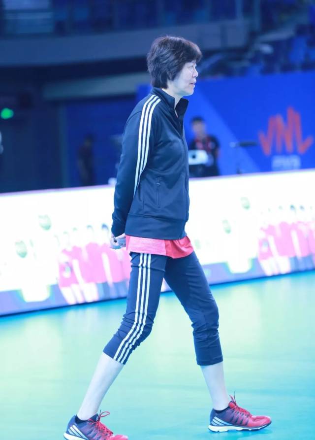 关注|婷队狂轰34分难救主!中国女排江门继续磨合求进