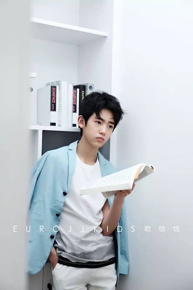 放学别走!成长正当时,不负好时光 | eurojj欧恰恰x星萌主 饶子豪