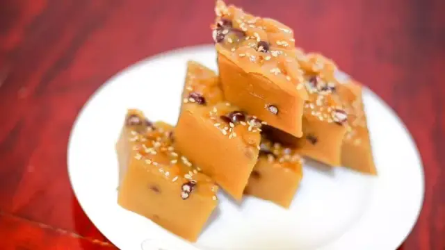 杭州的黄氏臭豆腐,宁波的陆埠豆酥糖 温州的纱面汤