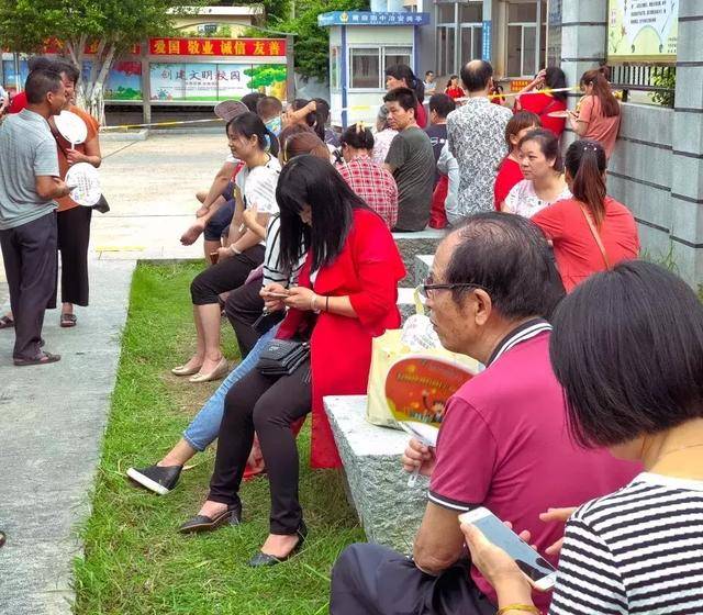 直击高考 | 莆田2018高考首日现场实况,为莘莘