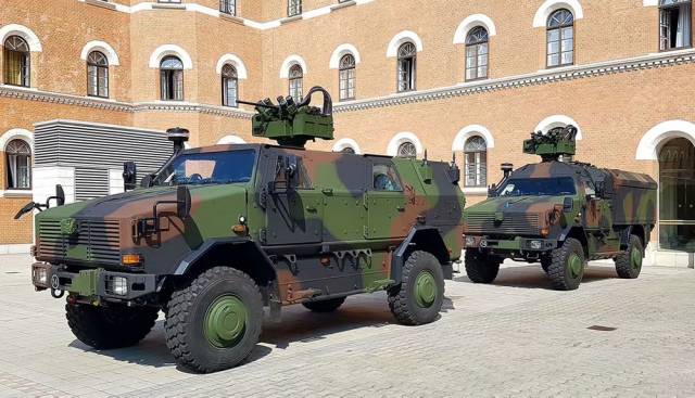 奥地利军方展示三种最新装甲车 每辆价值超过100万欧元